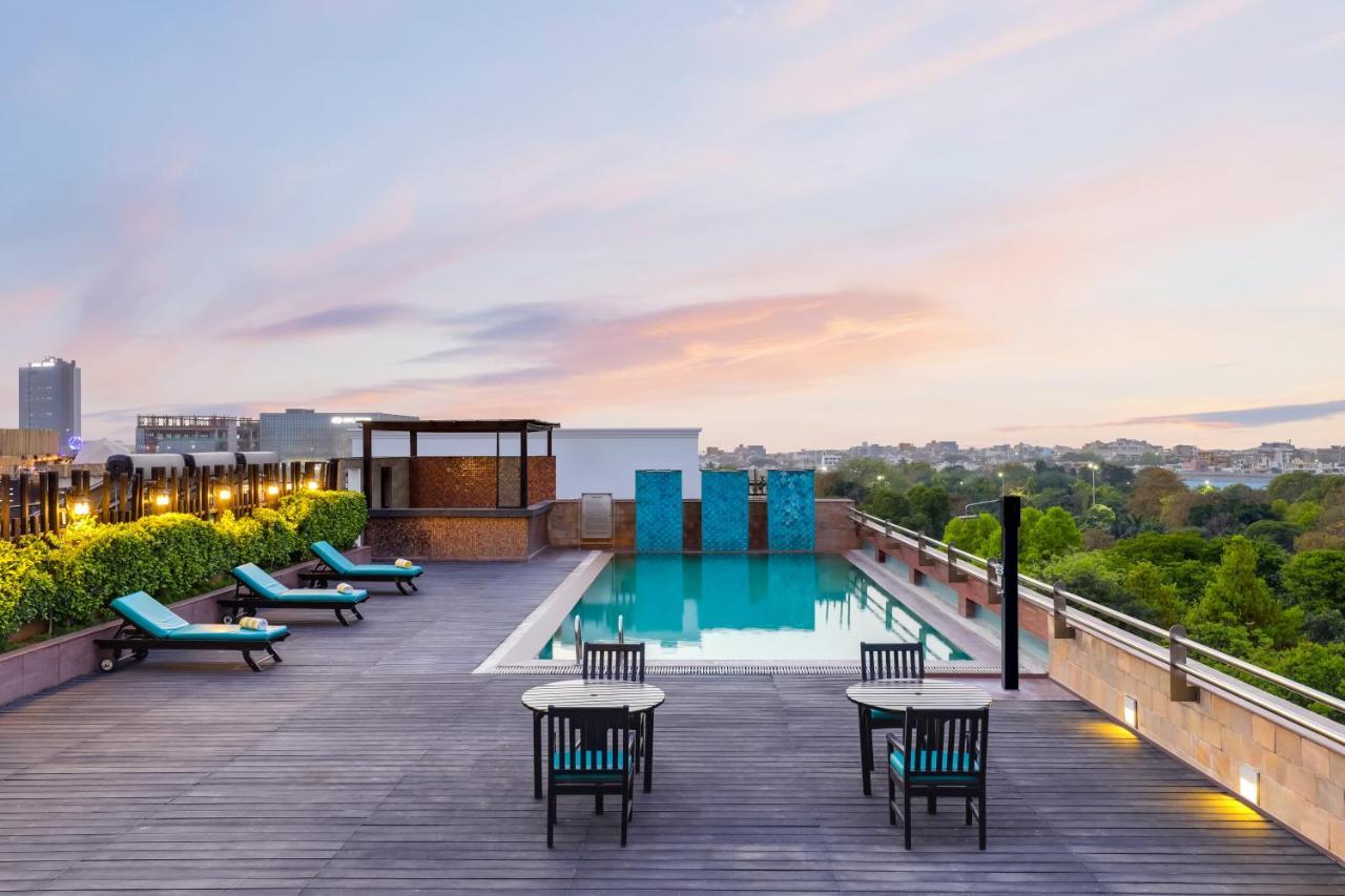 Lemon Tree Premier 2, Gurugram Hotel Gurgaon Exterior photo